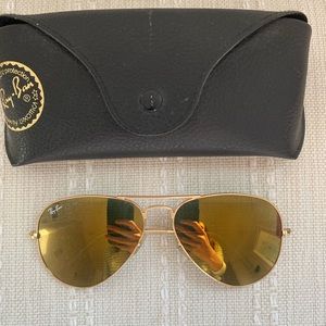 Reflective ray ban aviators - lightly used. With case.